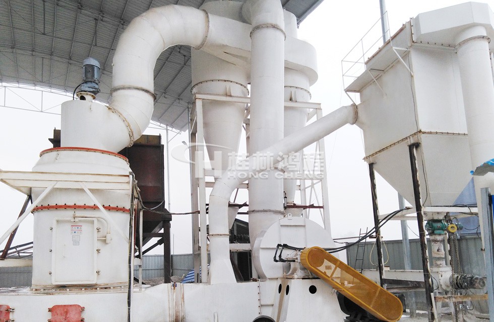 HC1900打礦石粉機(jī)器多少錢一臺(tái) 雷蒙磨粉機(jī)多少錢一臺(tái)？幾萬到幾十萬不等
